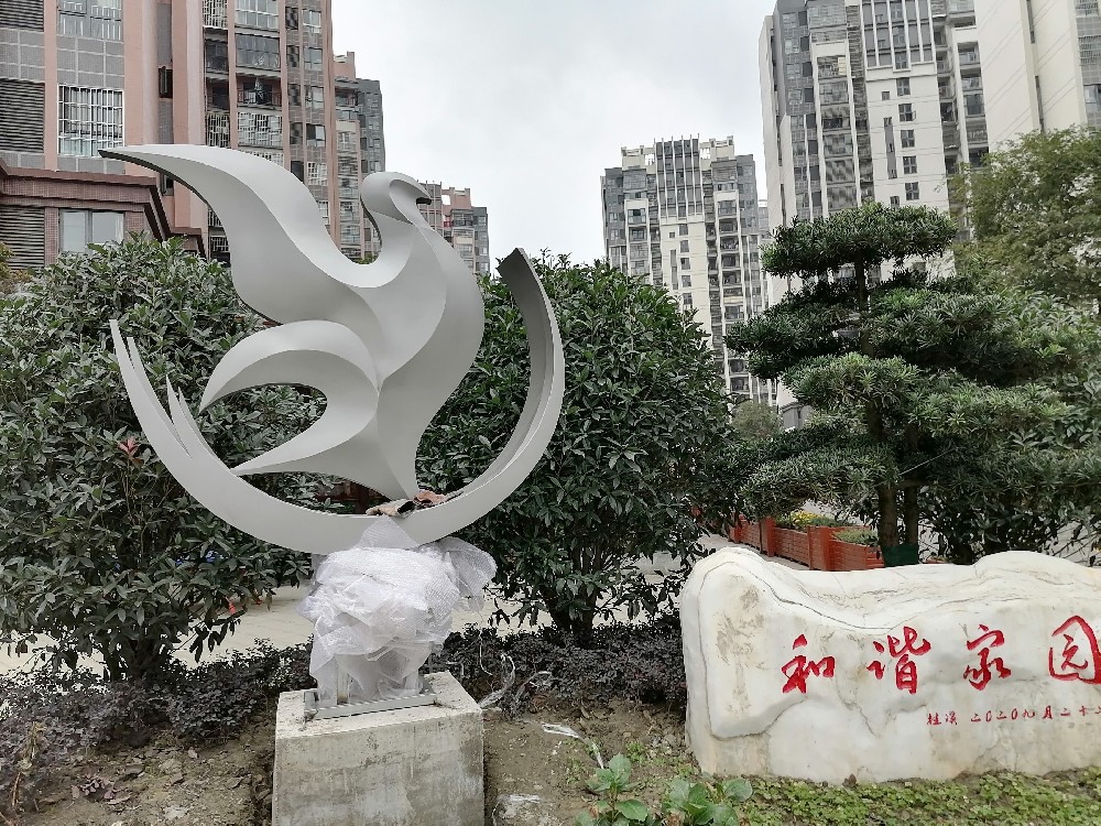 不锈钢雕塑常见的损伤有哪些