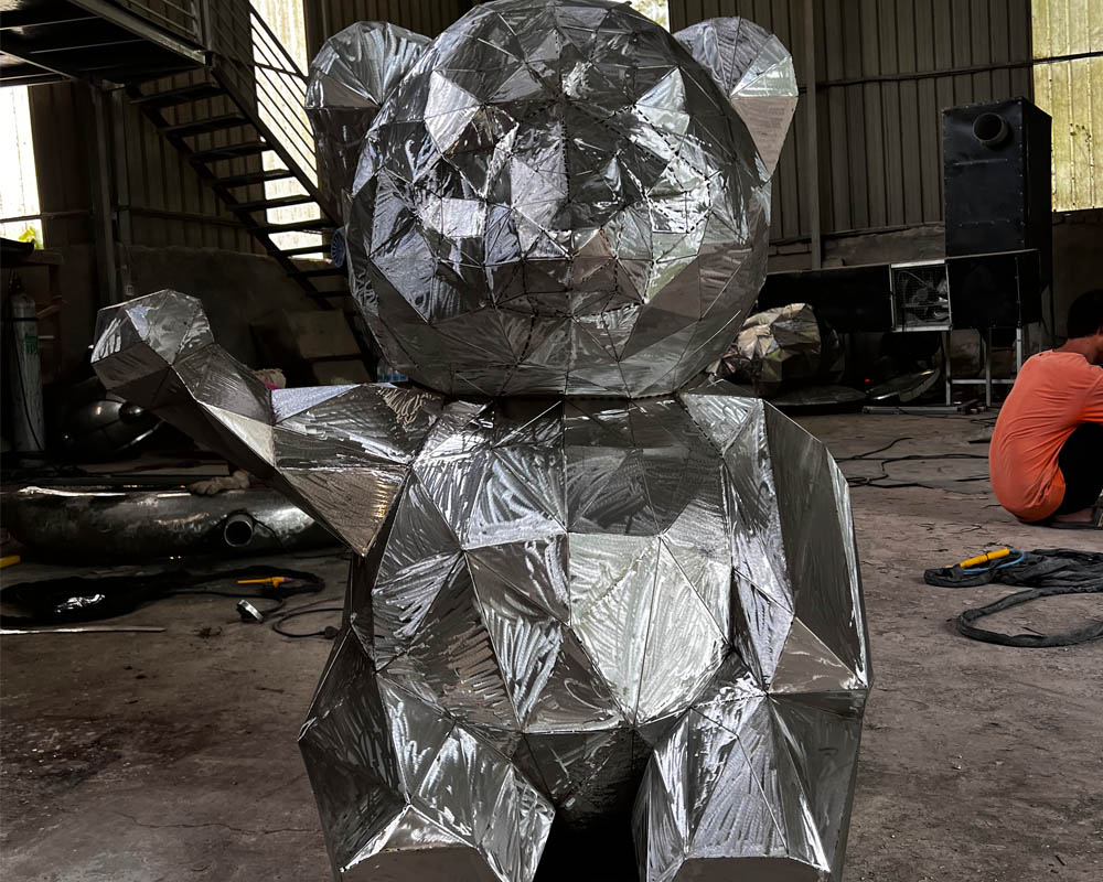 不锈钢熊猫雕塑雕像
